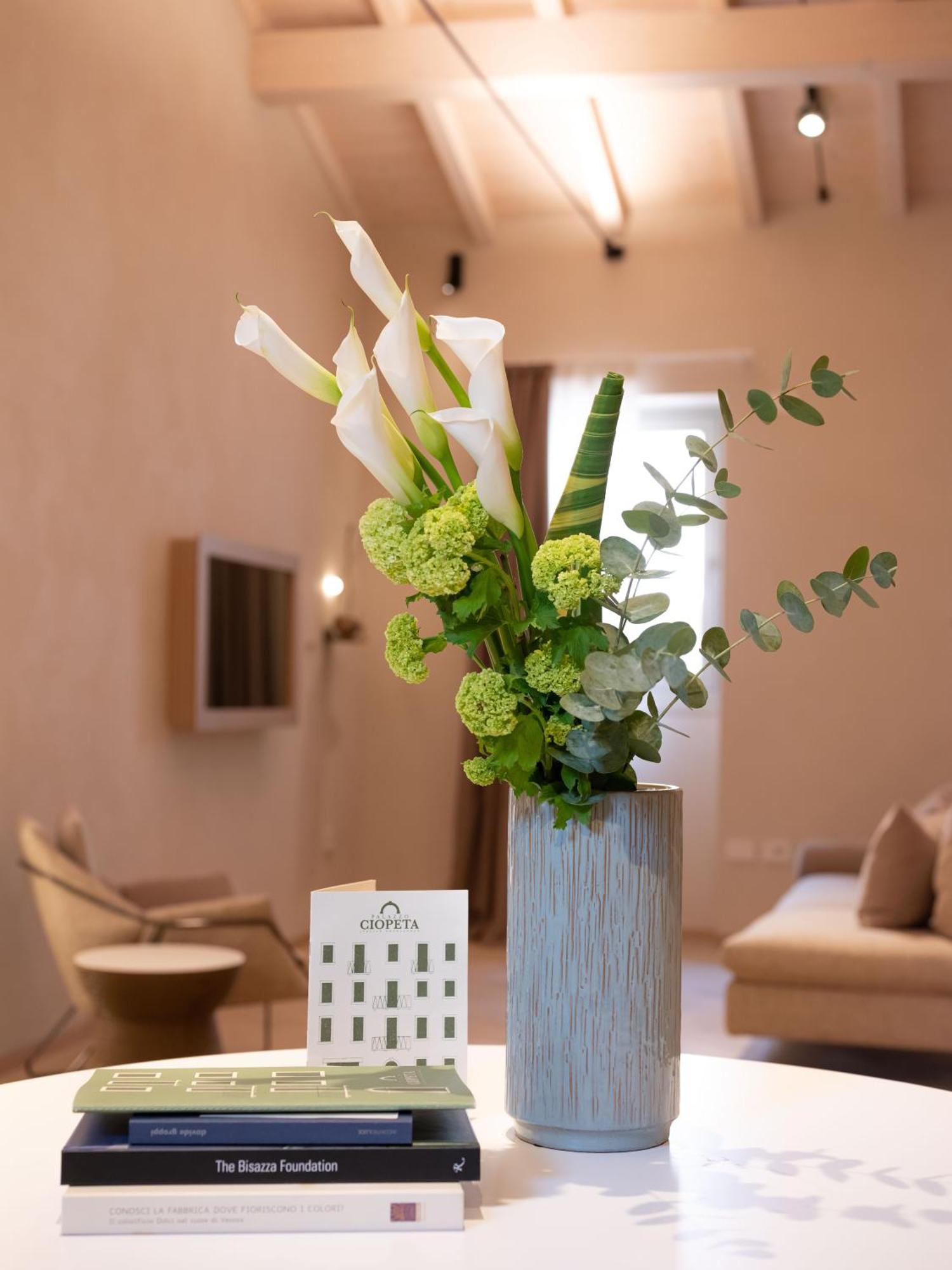 Palazzo Ciopeta - Italian Excellence Apartment Verona Luaran gambar